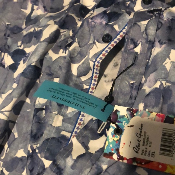 BNWT Robert Graham short sleeve button down - Picture 5 of 7
